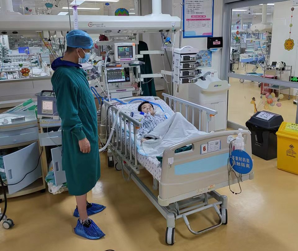 靖边县跨省救护车出租公司